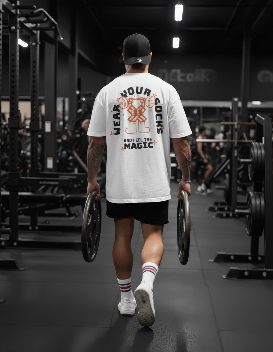 Feel the Magic - Oversized Tee