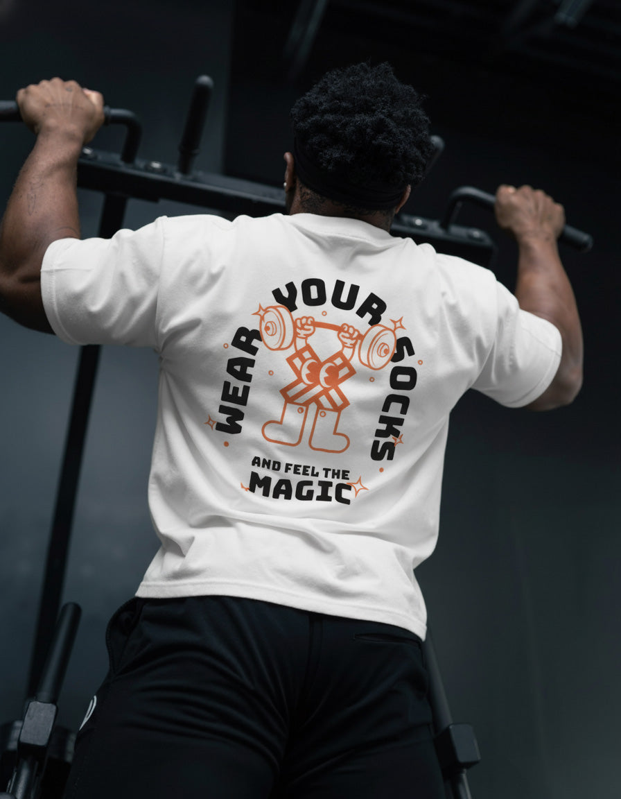 Feel the Magic - Oversized Tee